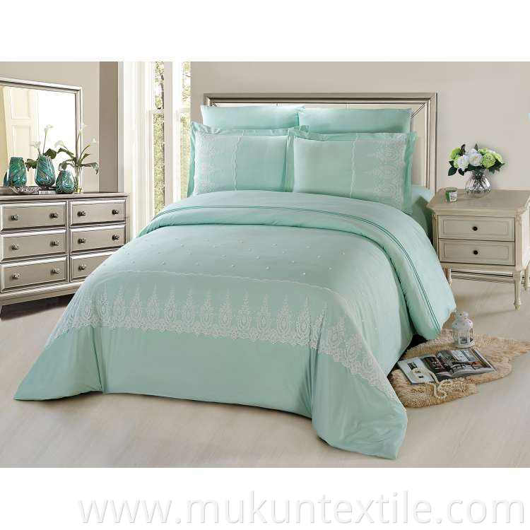  Cotton Embroidery Bedding Set